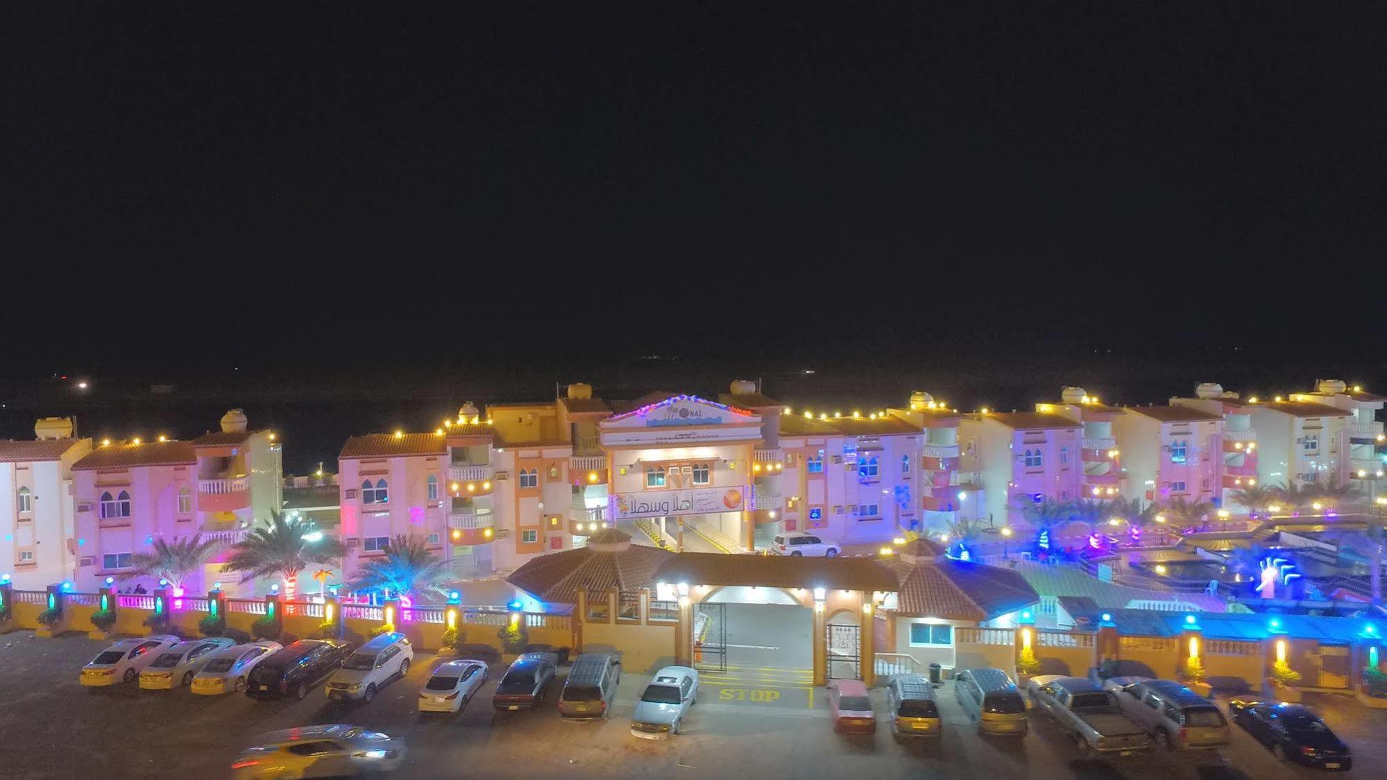 Al Ahmadi Plaza Resort Yanbu Exterior foto