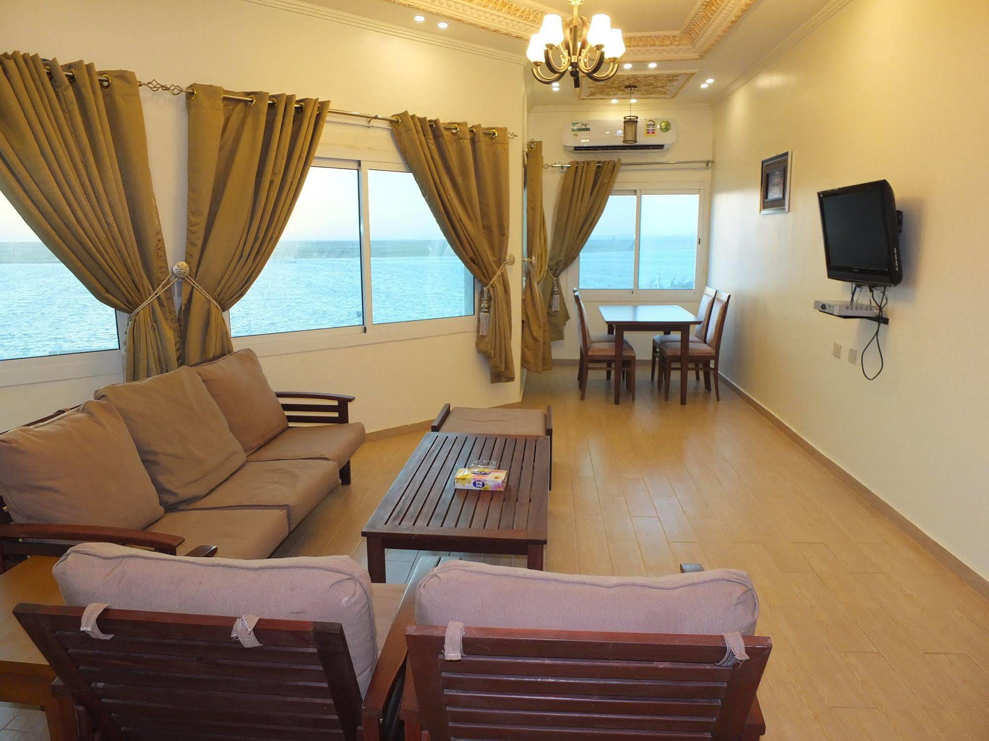 Al Ahmadi Plaza Resort Yanbu Exterior foto