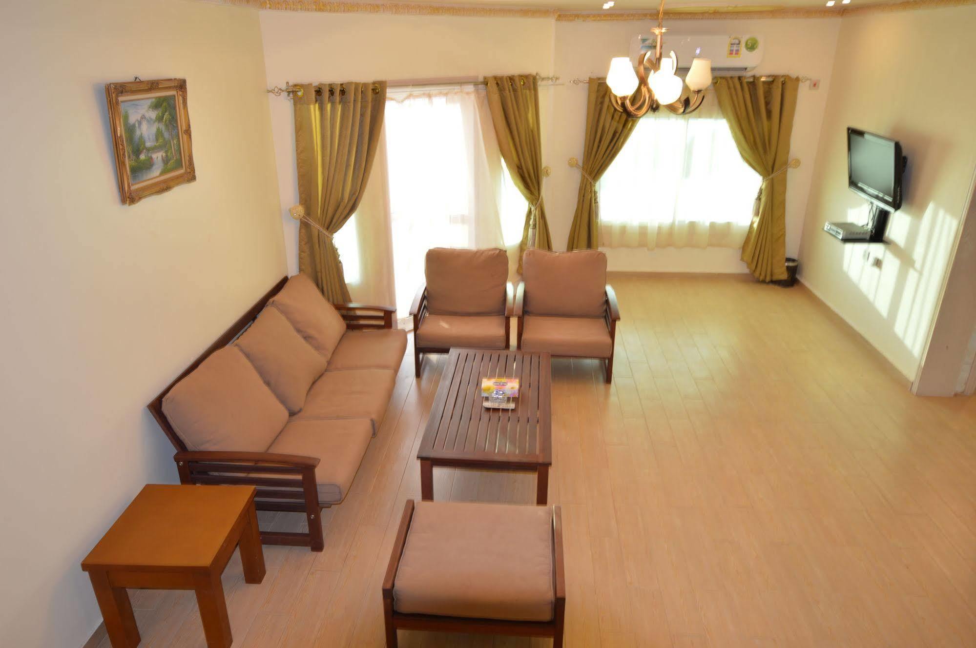 Al Ahmadi Plaza Resort Yanbu Exterior foto